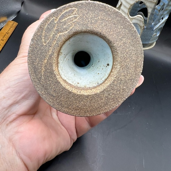 2 MCM Studio Art Pottery Candle Holder Cut Out Pedestal Blue Set Of 2 signed - Picture 6 of 11